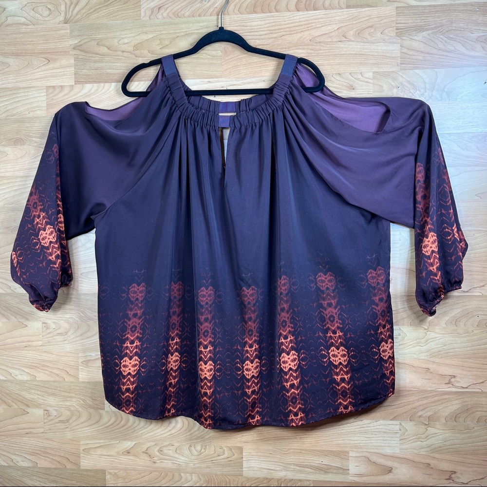 Lane Bryant Size 26/28 Cold Shoulder Blouse With Front & Back Keyhole